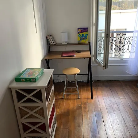 Homestay Paris- Charonne