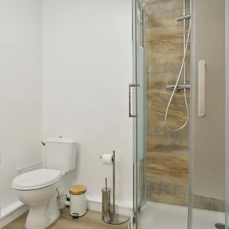 Cosy Renovated Studio In Heart Of Xvieme *