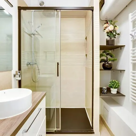 2br Montmartre & Sacre-coeur - Cityapartmentstay