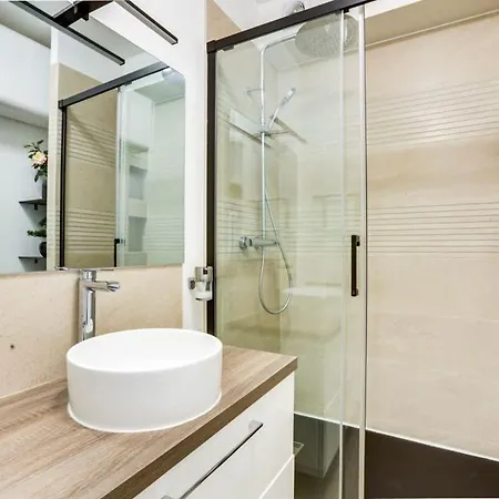2br Montmartre & Sacre-coeur - Cityapartmentstay Apartment Paris