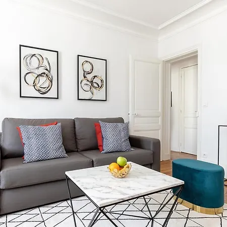 Latin 1br Area Apartamento París