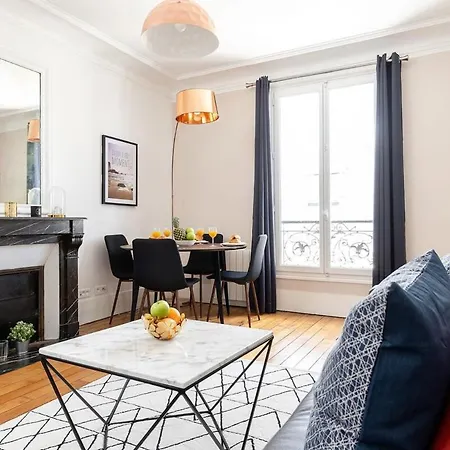 Apartment Latin 1br Area Paris
