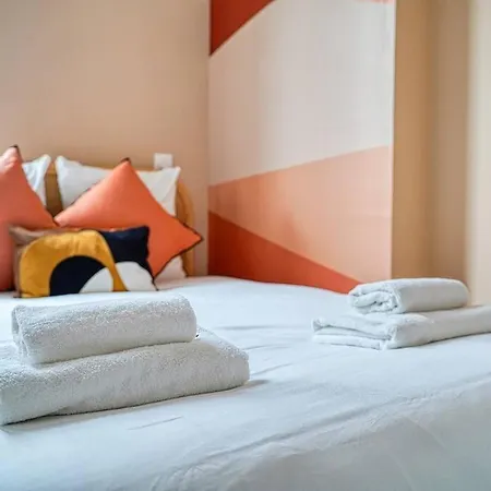 Place Du Marechal Juin - Iii Apartment Paris