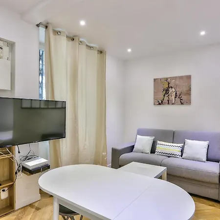Superb Apt Montorgueil Grands Boulevards Apartment Paris