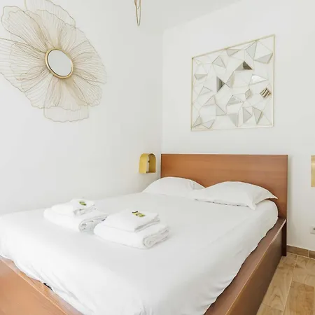 Apartment Cosy Parisian - St Lazare South Pigalle