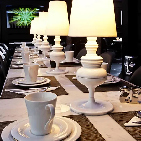 Hotel Icône 3*