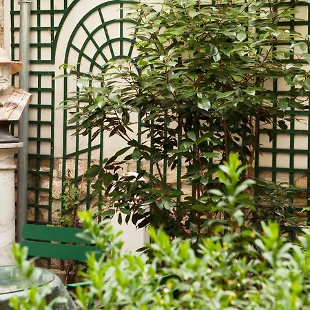 Hotel La Perle Saint Germain Des Pres 3*