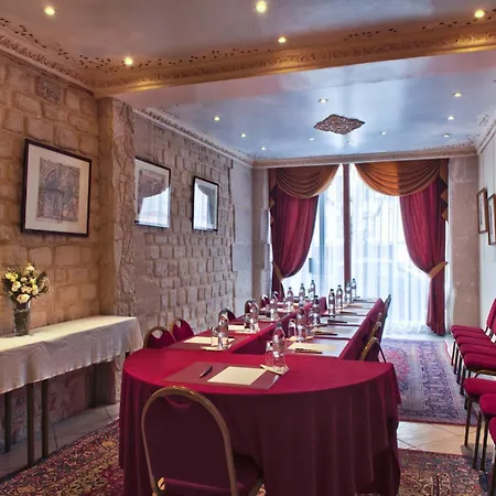 Hotel Minerve 3*