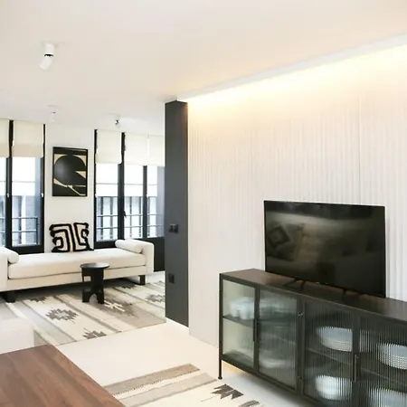 Apartment Ideal En Famille - Porte Du Marais - 6p - Flat-guest