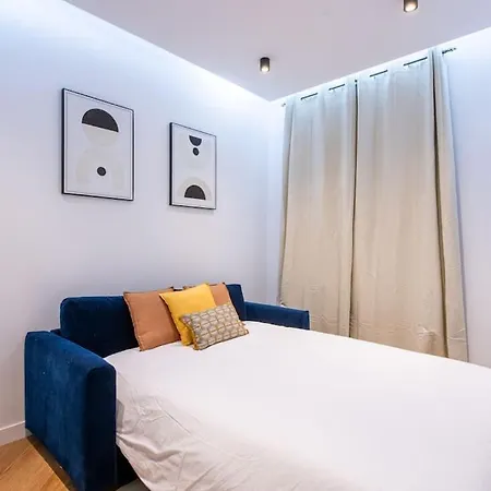Le Canet - Passy Tour Eiffel A Pied - 4 Personnes- Climatisation - Vue Sur Cour