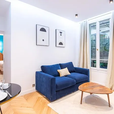 Le Canet - Passy Tour Eiffel A Pied - 4 Personnes- Climatisation - Vue Sur Cour Paris