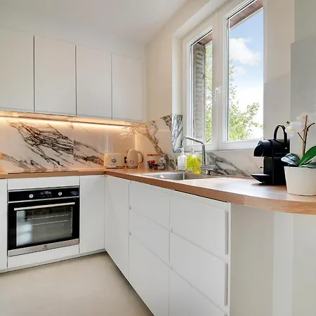 Luxury Flat By Les Maisons De Charloc Homes