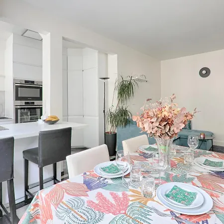 Apartment Le Coin Des Lecteurs - 1er Arrondissement 75m² Paris