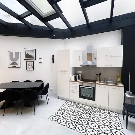 Apartment Urban Flat 08 - The Panoramic Flat In