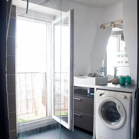 Charming Apt Near The Batignolles