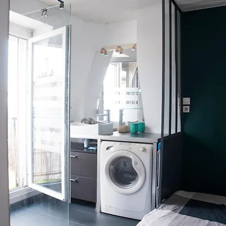 Charming Apt Near The Batignolles