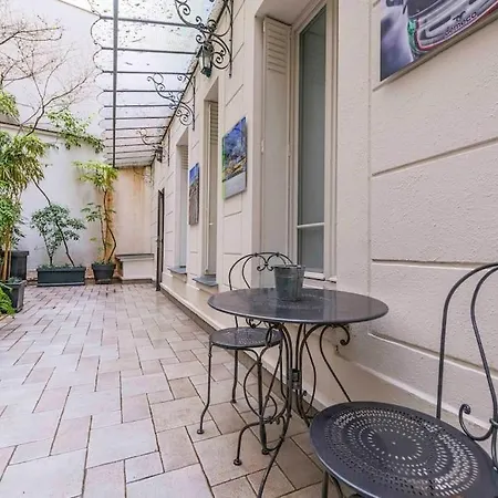 Le Canet - Passy Tour Eiffel A Pied - 4 Personnes- Climatisation - Vue Sur Cour