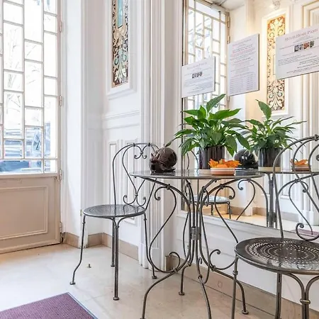 Apartment Le Canet - Passy Tour Eiffel A Pied - 4 Personnes- Climatisation - Vue Sur Cour *