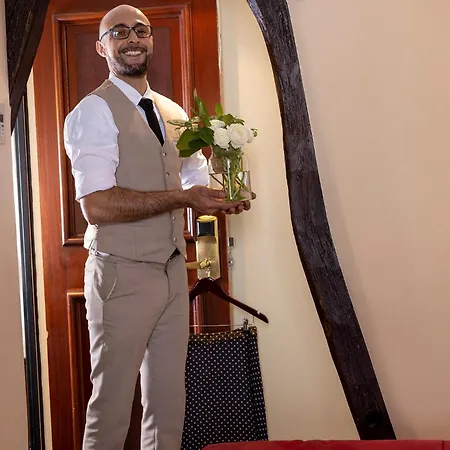 Des Marronniers Hotel Paris