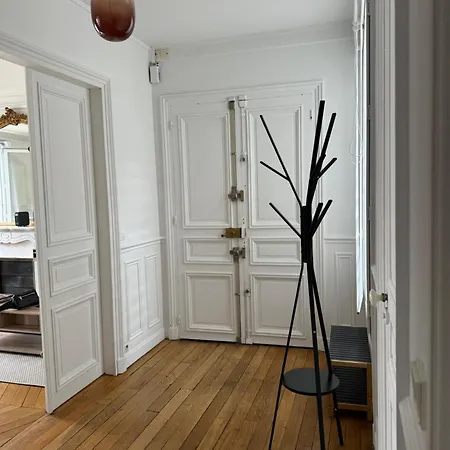 Apartment Tour Eiffel 120 M2 *