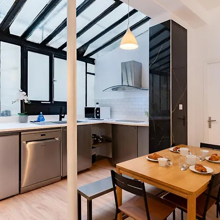 Sartre Saint Germain Apartment
