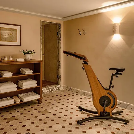 Hotel Saint Paris