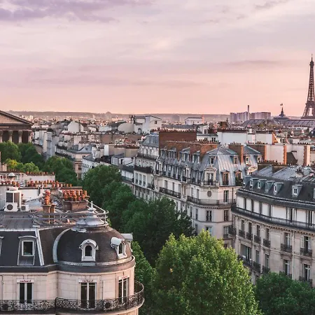 La Belle Vie Parisienne