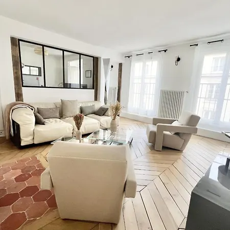 T3 In The Heart Of Apartment