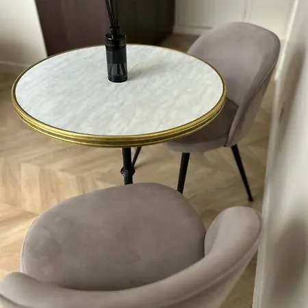 Apartment 5 Etoiles Centre