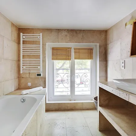Pick A Flat's In Saint-germain - Rue Du Bac Apartment Paris