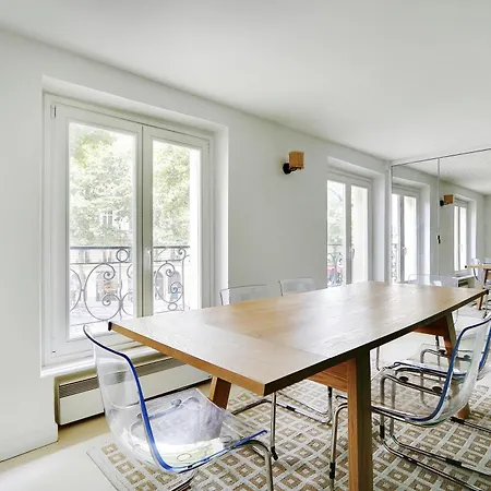 Pick A Flat's In Saint-germain - Rue Du Bac * Paris