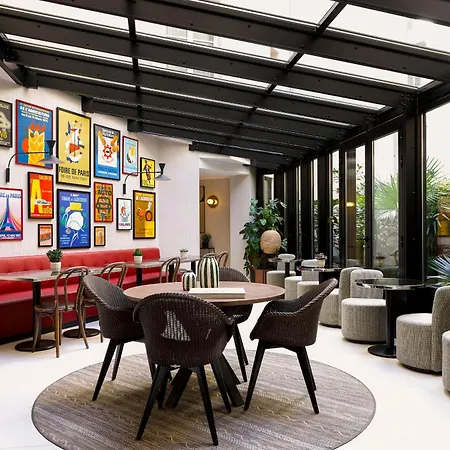 Hotel Moderniste Paris