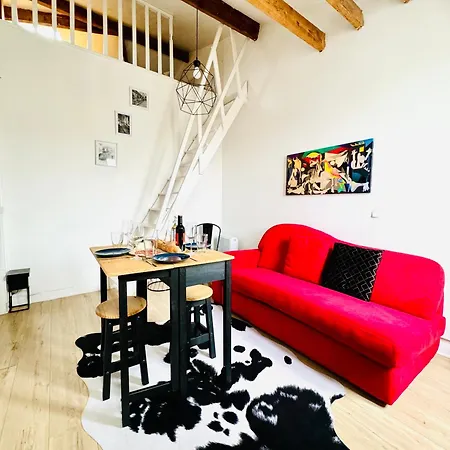 Apartment Direct Views Of Eiffel Tower & Sacre-coeur From Mezzanine - 10 Mins To Center *