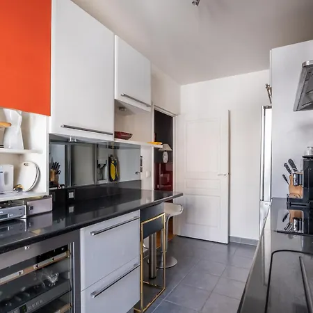 Veeve - Village Vision Apartment Paris