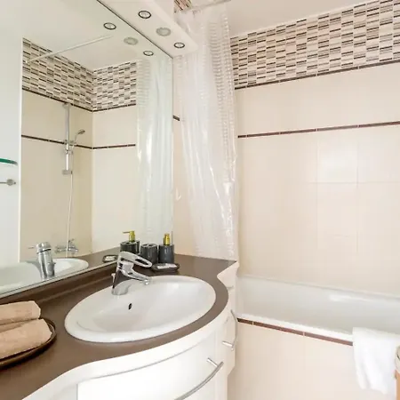 8p - 3br Le Marais Spacious - - Historic 公寓 巴黎