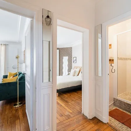 Bail Mobilite Cosy - Buttes Chaumont Apartment
