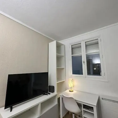Parisian In A Cosy Flat - Republique * Paris