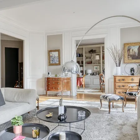 Apartment Wonderful & Large Flat In The 7th - Eiffel Tower Paris