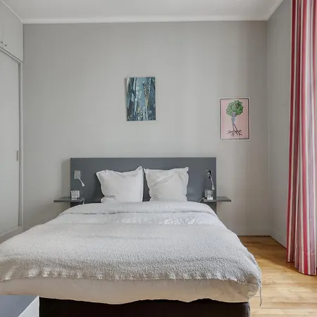 Wonderful & Large Flat In The 7th - Eiffel Tower Apartment Paris