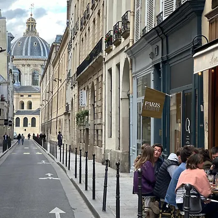 Le Rive Gauche Apartment *