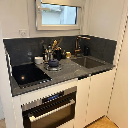 Le Rive Gauche Apartment *