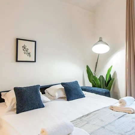 Stylish 2-bedroom Near The Famous Moulin Rouge Paris