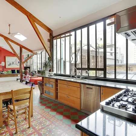 Pick A Flat's Townhouse In Montparnasse - Boulevard Du Montparnasse Paris