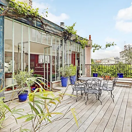 Pick A Flat's Townhouse In Montparnasse - Boulevard Du Montparnasse Apartment Paris