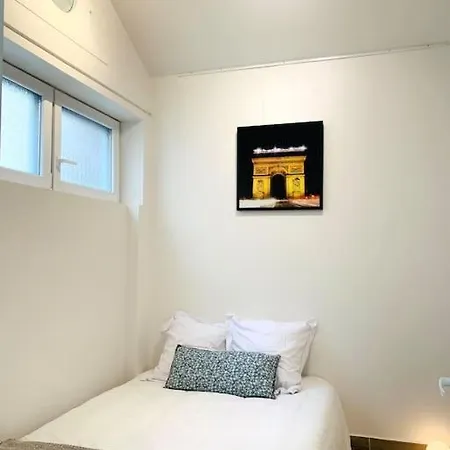 Apartment House - 2 Bedrooms - Champs-elysees Paris