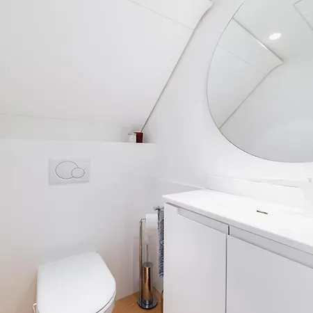 Duplex Au Calme Dans Le Quartier Latin Apartamento París