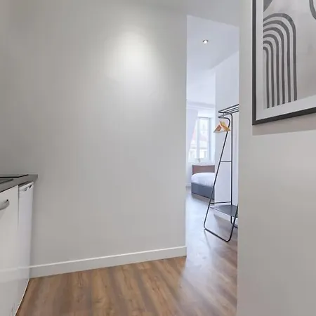 Mykeypers - Luxury Bright Flat 4p - Heart Of - Sd11 Paris