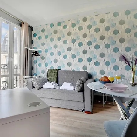 Modern Near Gare De L Est Apartment Paris