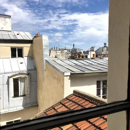 Real Bed, Elevator, Quiet And Light Apartment *