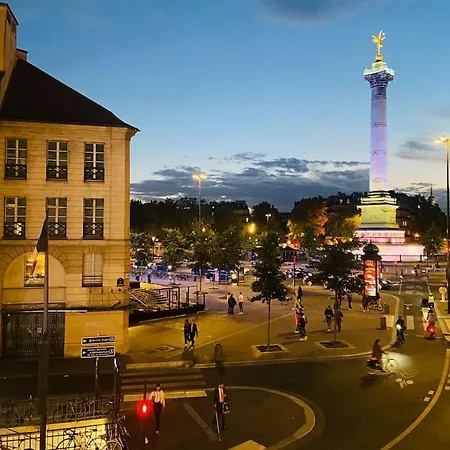 Apartment At Place Bastille Near Metro And Maris Modern Comfort In The Heart Of Parisian History